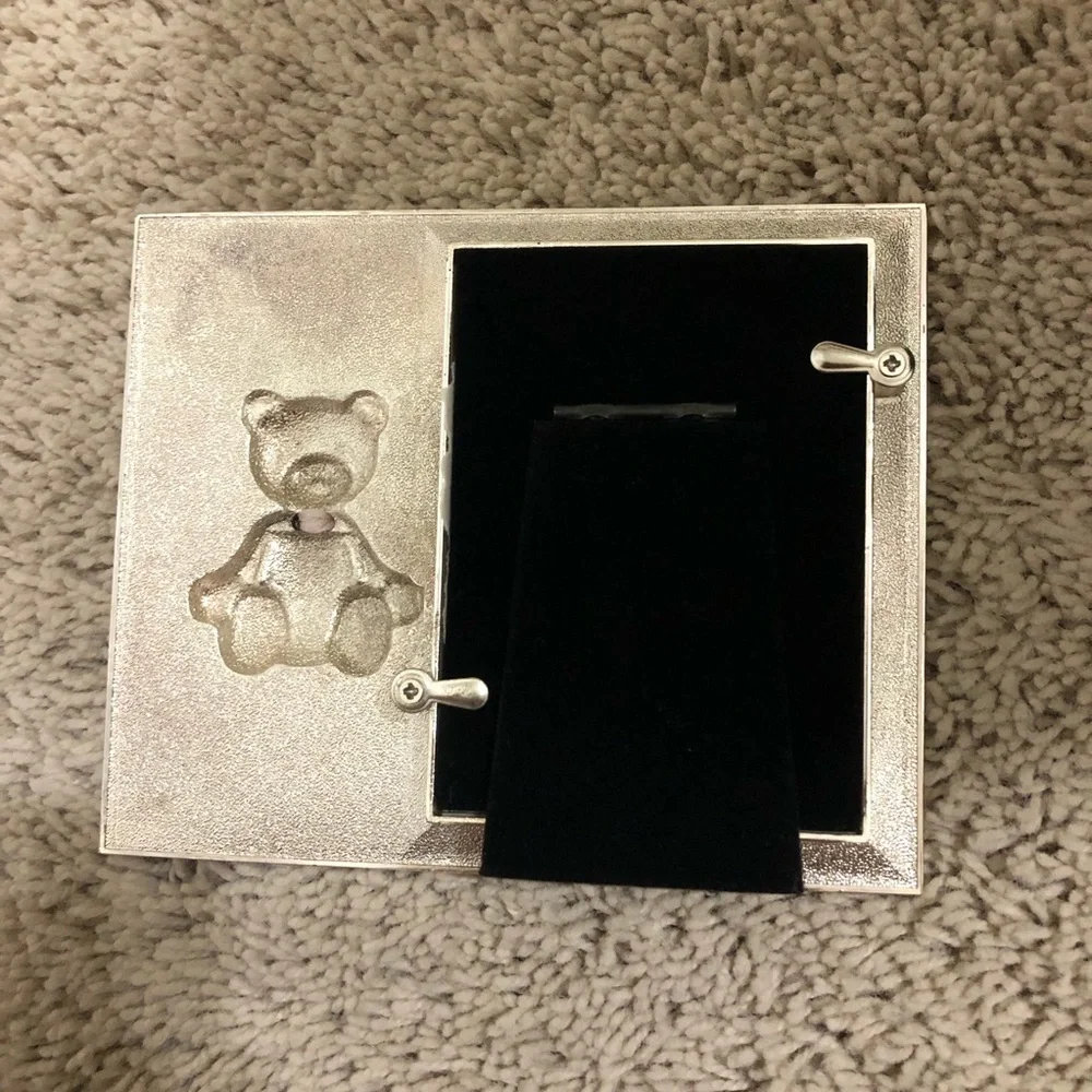 Hallmark gold Picture Frame with pink bow Bear Accent NWOT